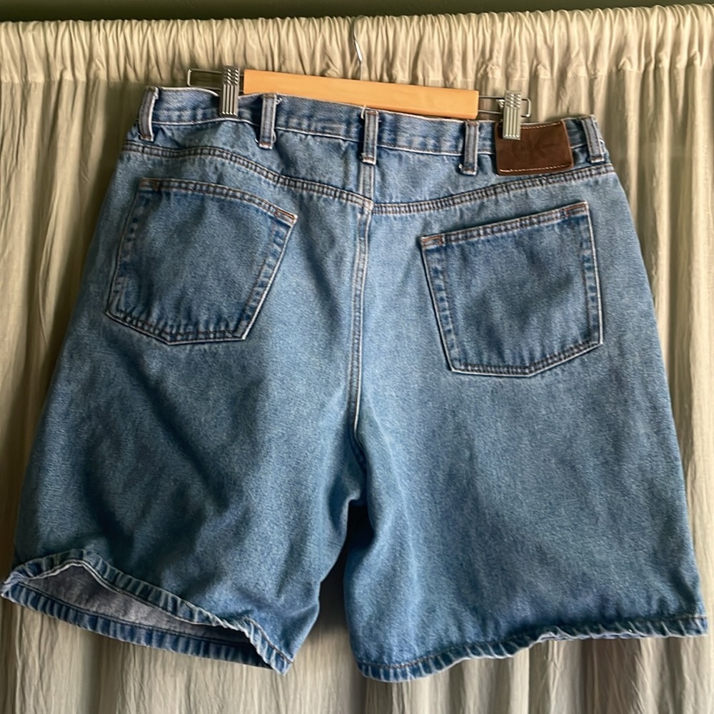 Calvin Klein long jean shorts size 40 like new
